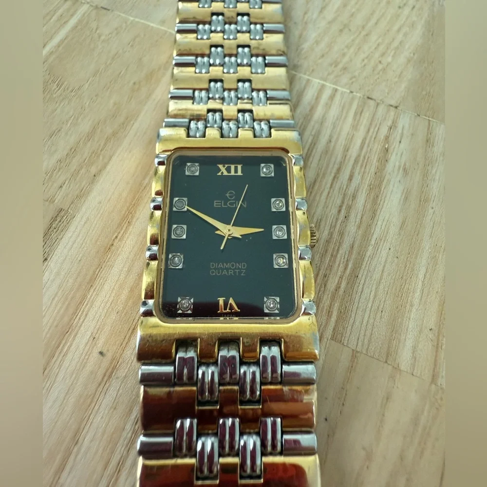 Elgin men’s rectangular black dial diamond two tone dress watch NEW BATTERY